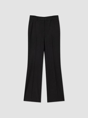 SLIM FLARE BOOTCUT SLACKS(BLACK) - EVOKE ERA - Modalova