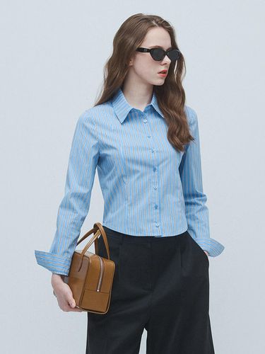 STRIPE SLIM FIT SPAN SHIRT(BLUE) - EVOKE ERA - Modalova