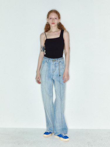 Pintuck Straight Denim Pants BL_K232PSA004 - DEKAVV - Modalova