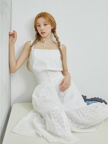 Flower Embroidery dress WH_K242PSE703 - DEKAVV - Modalova