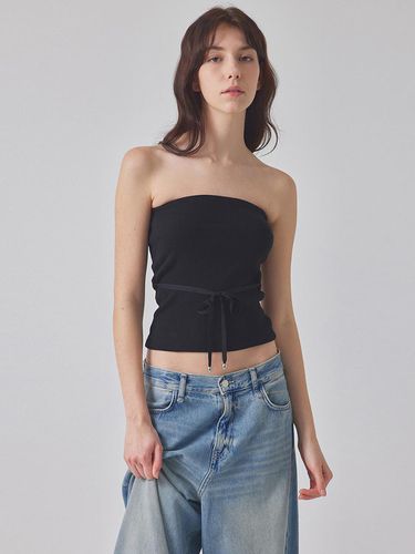 WAIST STRAP PUNCHED TUBE TOP_T416TP124(BK) - TOPGIRL - Modalova