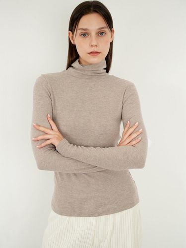 Velvet Touch V-Neck Turtleneck T-Shirt - TSH - Modalova