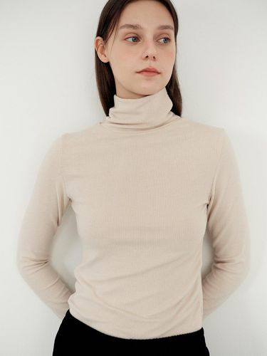 Velvet Touch V-Neck Turtleneck T-Shirt - TSH - Modalova