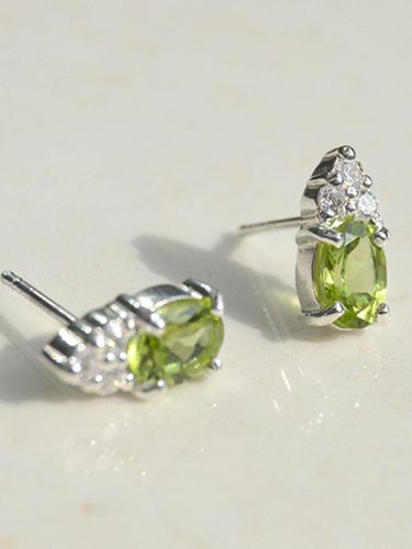 Leoner ii. peridot Earring - martha in the garret - Modalova