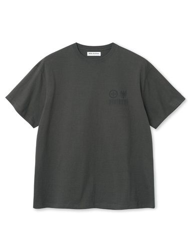 Type Graphic T-Shirt [Charcoal] - Millo Archive - Modalova