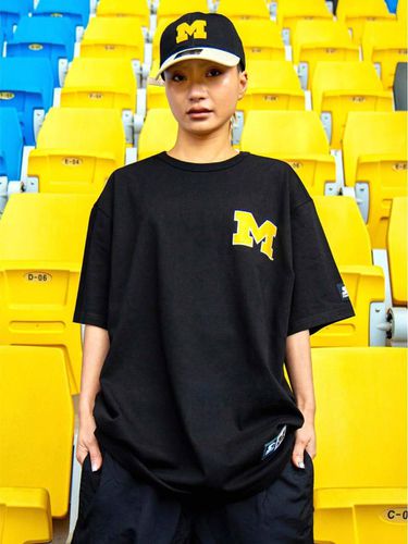 X MICHIGAN] Back Logo Short Sleeve (Black - STARTER - Modalova