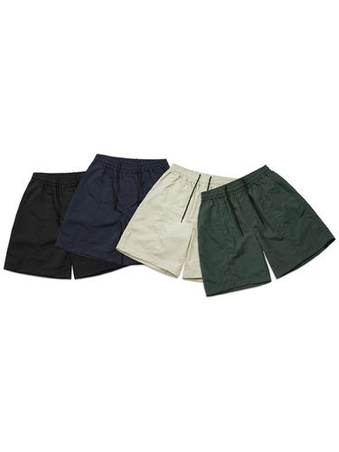 Essential Easy Shorts (4 Color) - SORTIE - Modalova