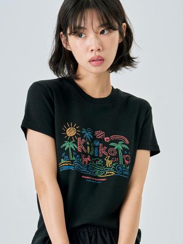 Holiday Crayons Tee Black - KIJIKO - Modalova