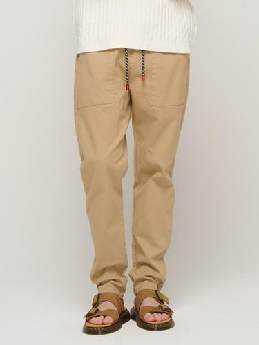 RELAX FIT COTTON FATIGUE PANTS (LIGHT BEIGE) - CARGOBROS - Modalova