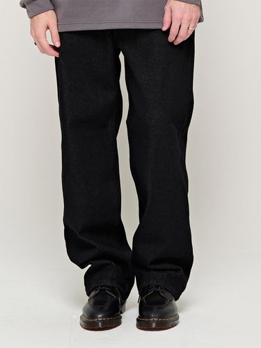 CB WIDE DENIM PANTS (BLACK) - CARGOBROS - Modalova