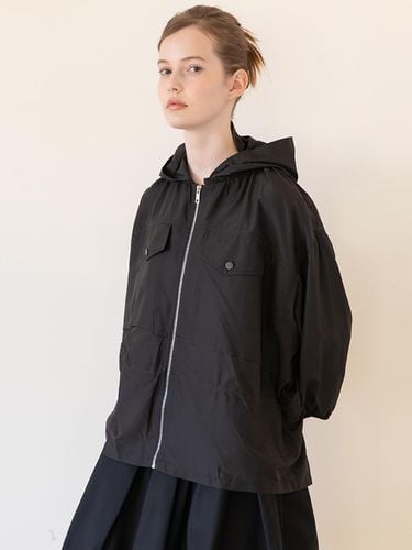 Hooded string half jacket_Black - JMARK New York - Modalova