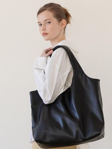 Lily Shoulder Bag_Black - JMARK New York - Modalova