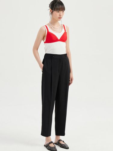 Button Point Back Banding Baggy Pants - LUCKY CHOUETTE - Modalova