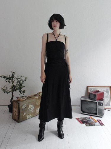 Shirring Strap Tube Dress_BLACK - Rubati - Modalova