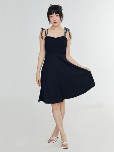 RIBBON CAP DRESS - BLACK - ADORE BELLE - Modalova