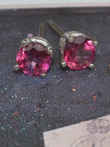 Pink topaz.206 Earring - martha in the garret - Modalova