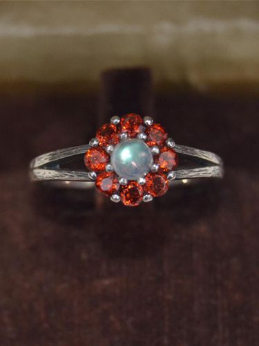 Moebe.garnet Ring - martha in the garret - Modalova