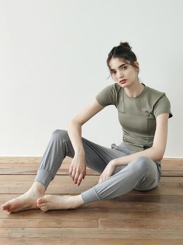 Yoga outfit DEVI-T0093-Khaki Pilates wake - DEVIWEAR - Modalova