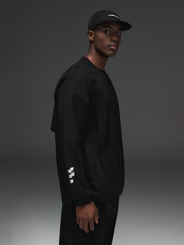 Overfit SPEED Performance Woven Sweatshirt Black_J - Head - Modalova