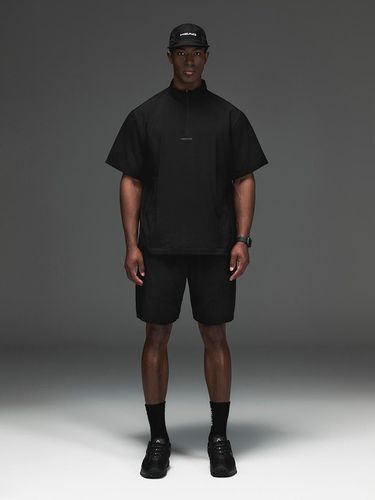 Regular Fit Air Dot Performance Half Pants Black_J - Head - Modalova