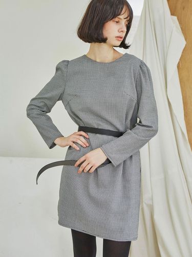 Small Hound Check Dress_Black - SORRY TOO MUCH LOVE - Modalova