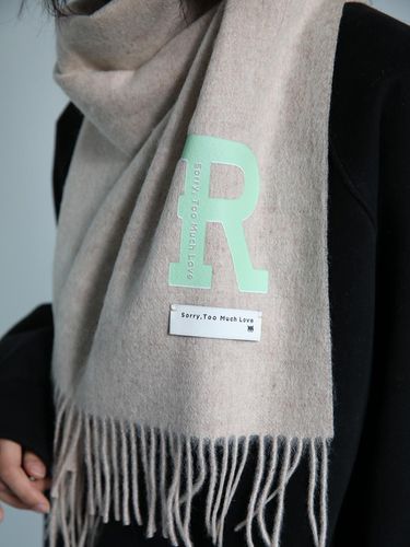 Logo Printed Wool Muffler_Beige - SORRY TOO MUCH LOVE - Modalova