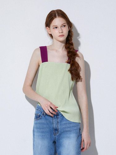 Color Coloring Sleeveless Strap T-shirt_LPTSM02400 - Lapli - Modalova