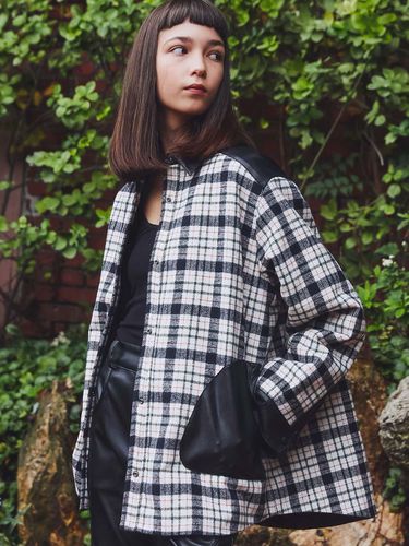 Amsterdam Check Winter Jacket_Black - SORRY TOO MUCH LOVE - Modalova