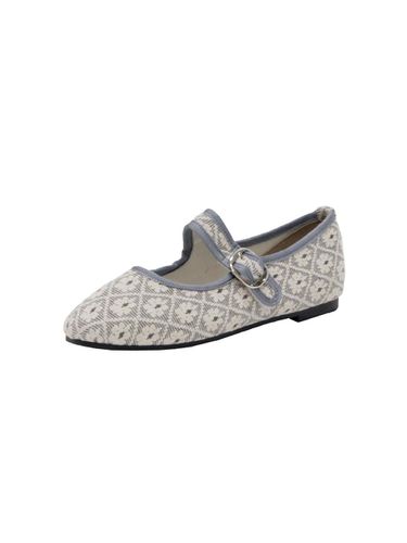 Flower Mary Jane Flat - SHOEHI - Modalova