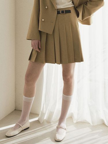 Buckle Point Pleats Skirt_Beige - Charles de Rohan - Modalova