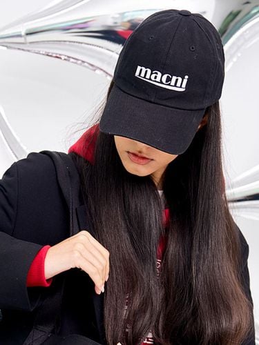 Signature Logo Ball Cap_Black - macni - Modalova