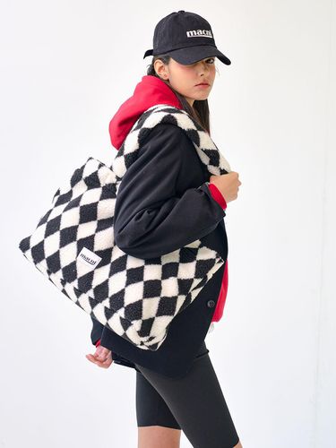 Harley Quinn Checker Shoulder Bag_Black - macni - Modalova