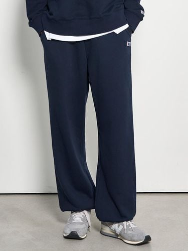 Essential Cozy Sweat Jogger Pants_Navy - GENERAL IDEA - Modalova