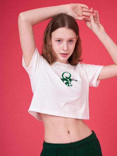 This Is Crop T-Shirt - ONCEMILE - Modalova