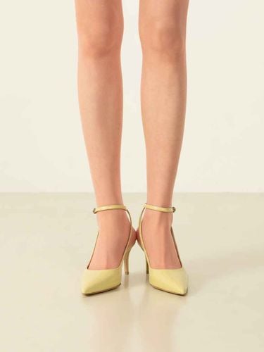 Strap Slingbacks (3 Colors) - CHAUSSURE LAPIN - Modalova