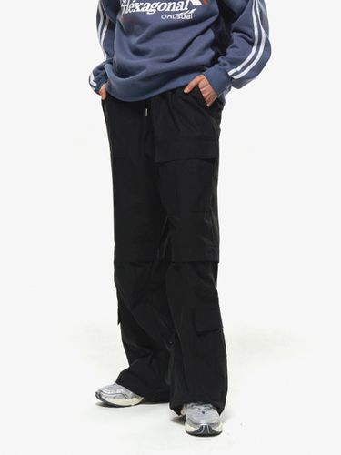 Double Pocket Wide Cargo Pants _ - CPGN - Modalova