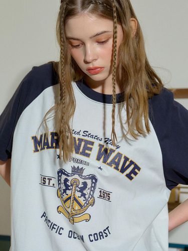 Marine Wave Raglan T-Shirt _ Navy - CPGN - Modalova