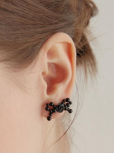 Silver 925) Onyx Rose Ribbon Earring - TATIANA - Modalova