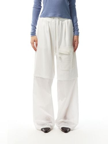 Crocheted Pocket Contrast Pants () - THREE TO EIGHTY - Modalova