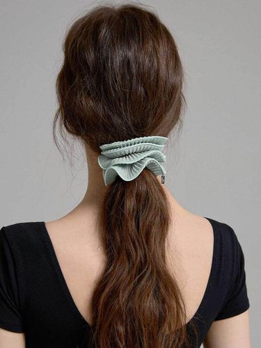 Pastel Frill Scrunchie - Jean Paul Clarisse - Modalova