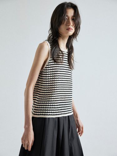 Boucle Stripe Knit Vest - whatever we want - Modalova