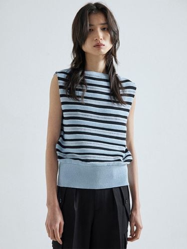 Reflective Stripe Knit Vest_Sky Blue - whatever we want - Modalova