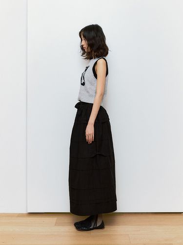 Frill Midi Skirt - Black - NIEEH - Modalova