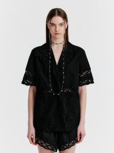 YOMITA Short Sleeve Lace-trim Shirt - EENK - Modalova