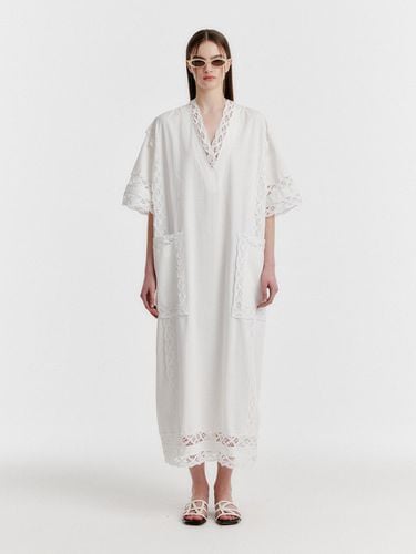 YON Lace-trim Half-sleeve Dress - EENK - Modalova