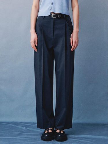 Signature Semi Wide Pants Ash (KE4321M014) - kuho plus - Modalova