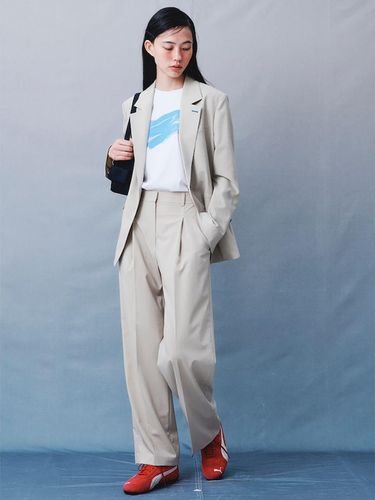 Signature Semi Wide Pants Beige (KE4321M01A) - kuho plus - Modalova