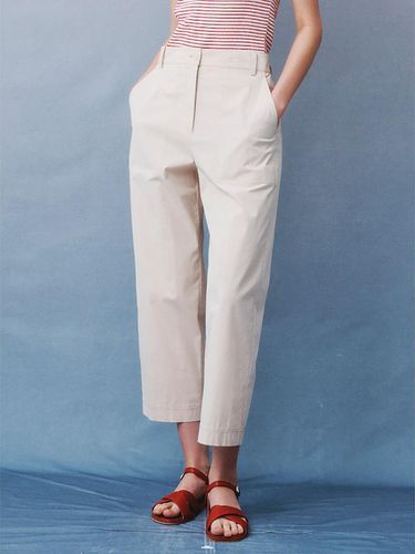 Signature Slim Straight Easy Pants Beige (KE4321M - kuho plus - Modalova