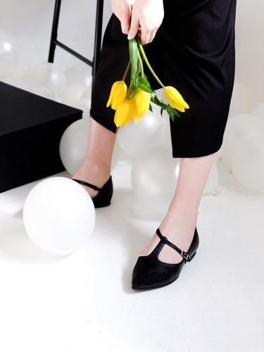 Strap Point Concept Flat Shoes_Black - MOL:pin - Modalova