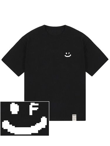 Pixel Small Drawing Smile Short Sleeves T-Shirt - GRAVER - Modalova